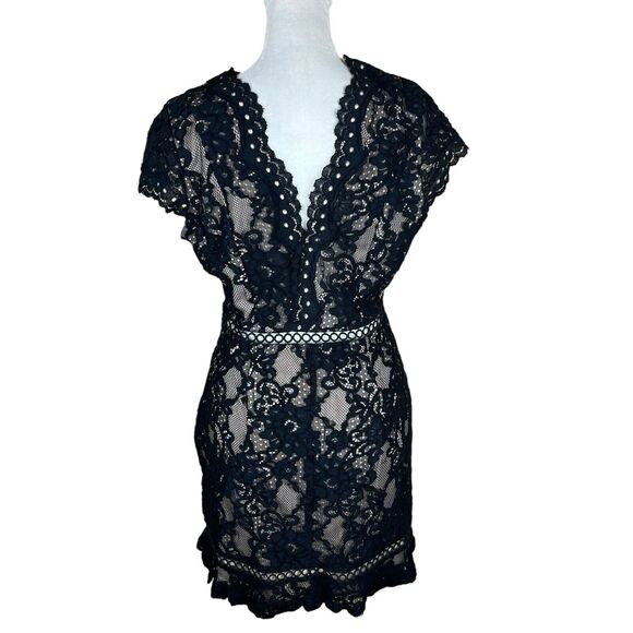 Lulu’s To The Moon & Back Black Lace Mini Dress Size S - Picture 5 of 7
